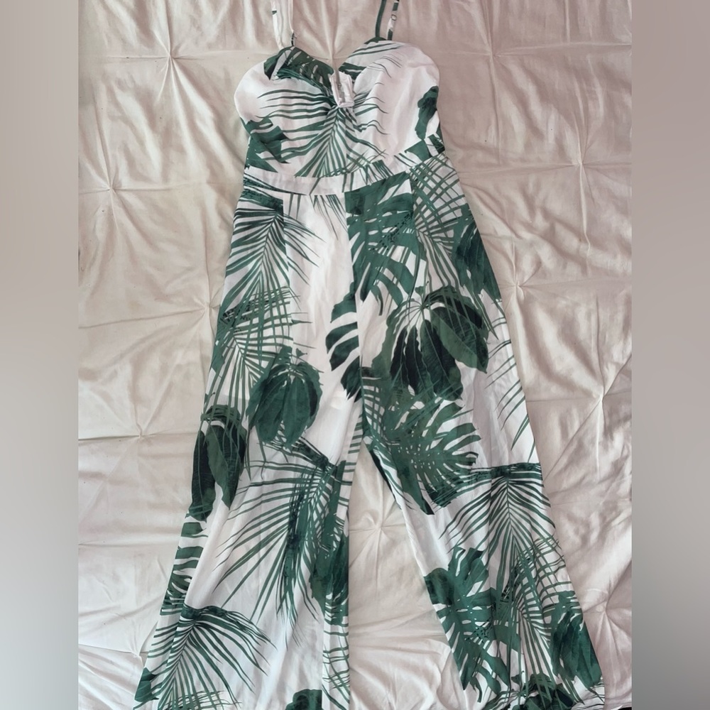 Fashion Nova - Barbados Babe Jumpsuit - Size Large - Never worn - Tags on